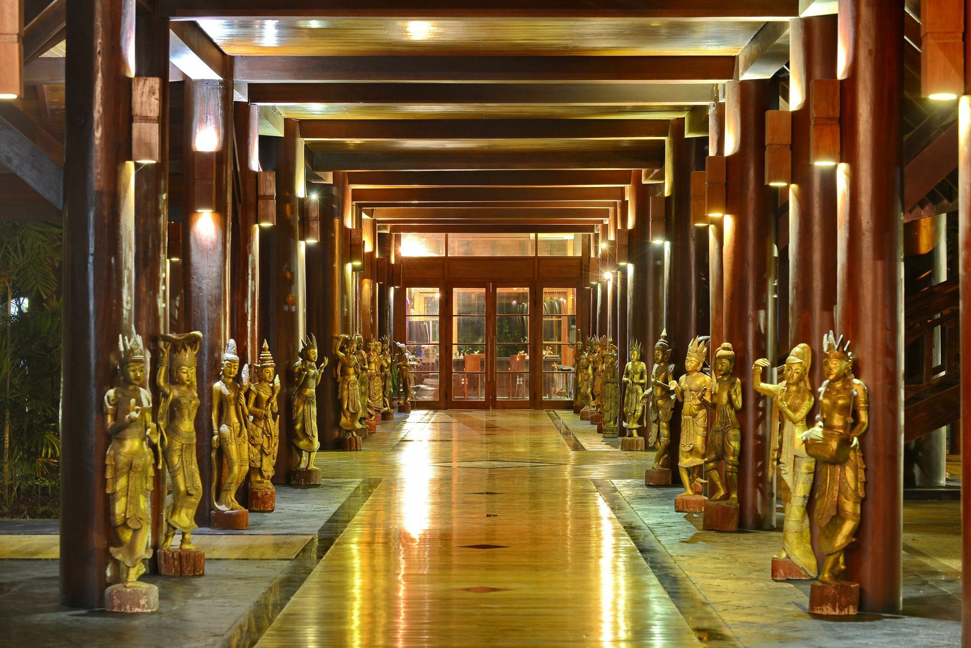 Aureum Palace Hotel & Resort Ngwe Saung Ngwesaung Ngoại thất bức ảnh